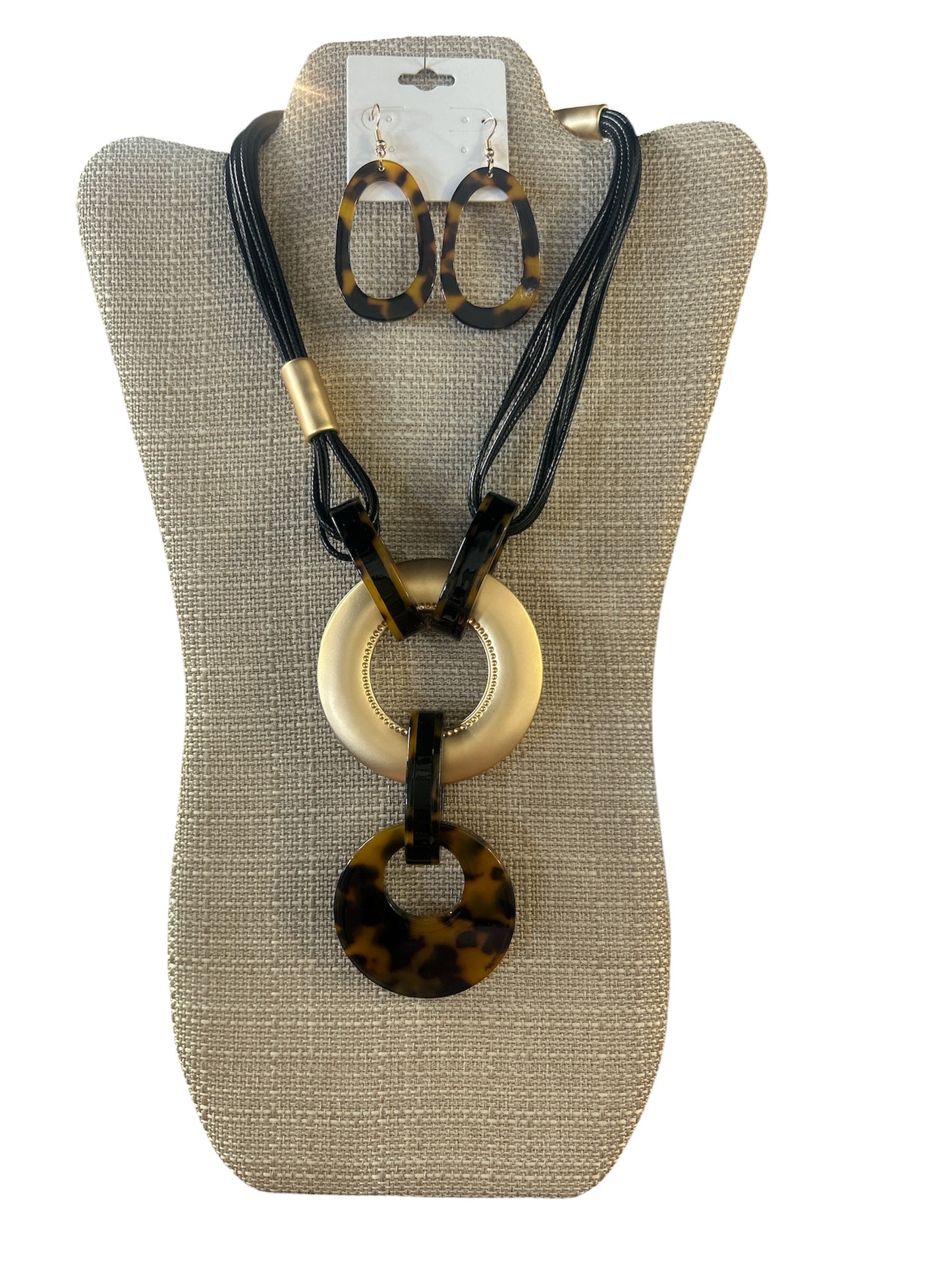 Tortoise Oval Necklace / w Earrings