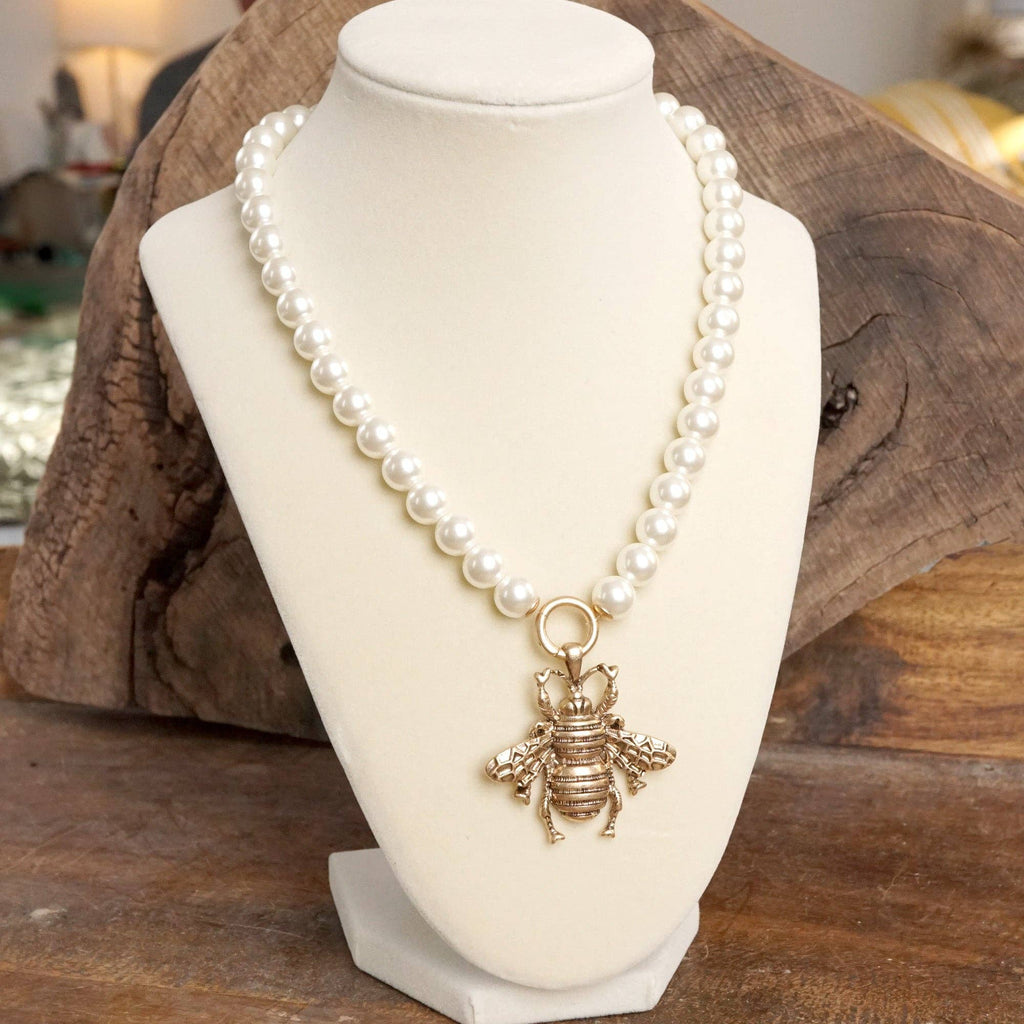 Boho Bee Pearls Necklace in Worn Gold
