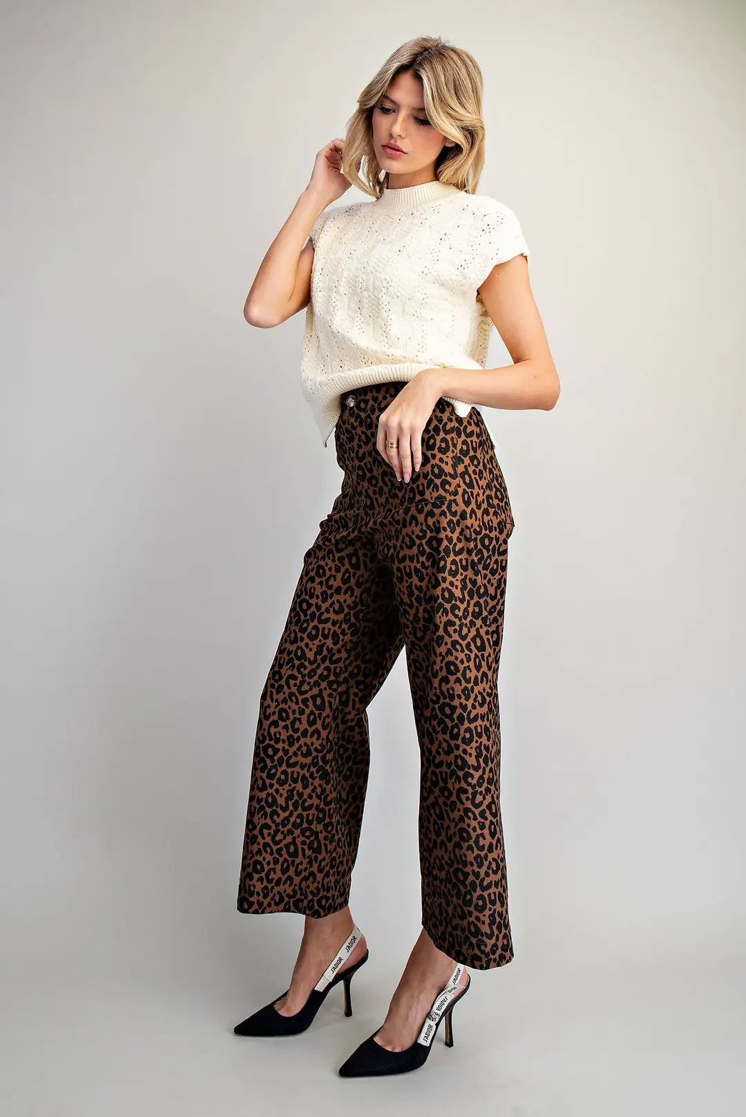 Leopard Printed Straight Leg Pants