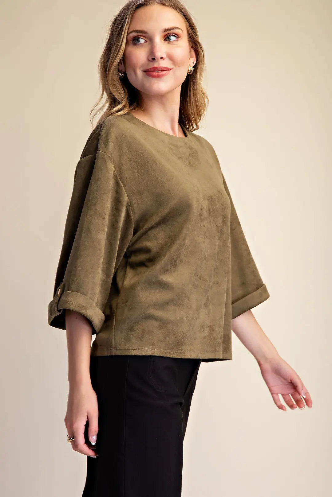 Wide Sleeve Cuffs Pullover Top