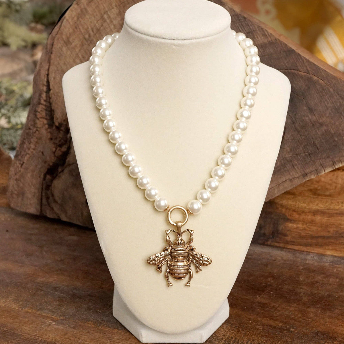 Boho Bee Pearls Necklace in Worn Gold