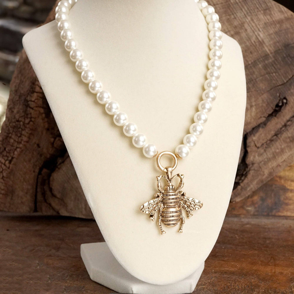 Boho Bee Pearls Necklace in Worn Gold