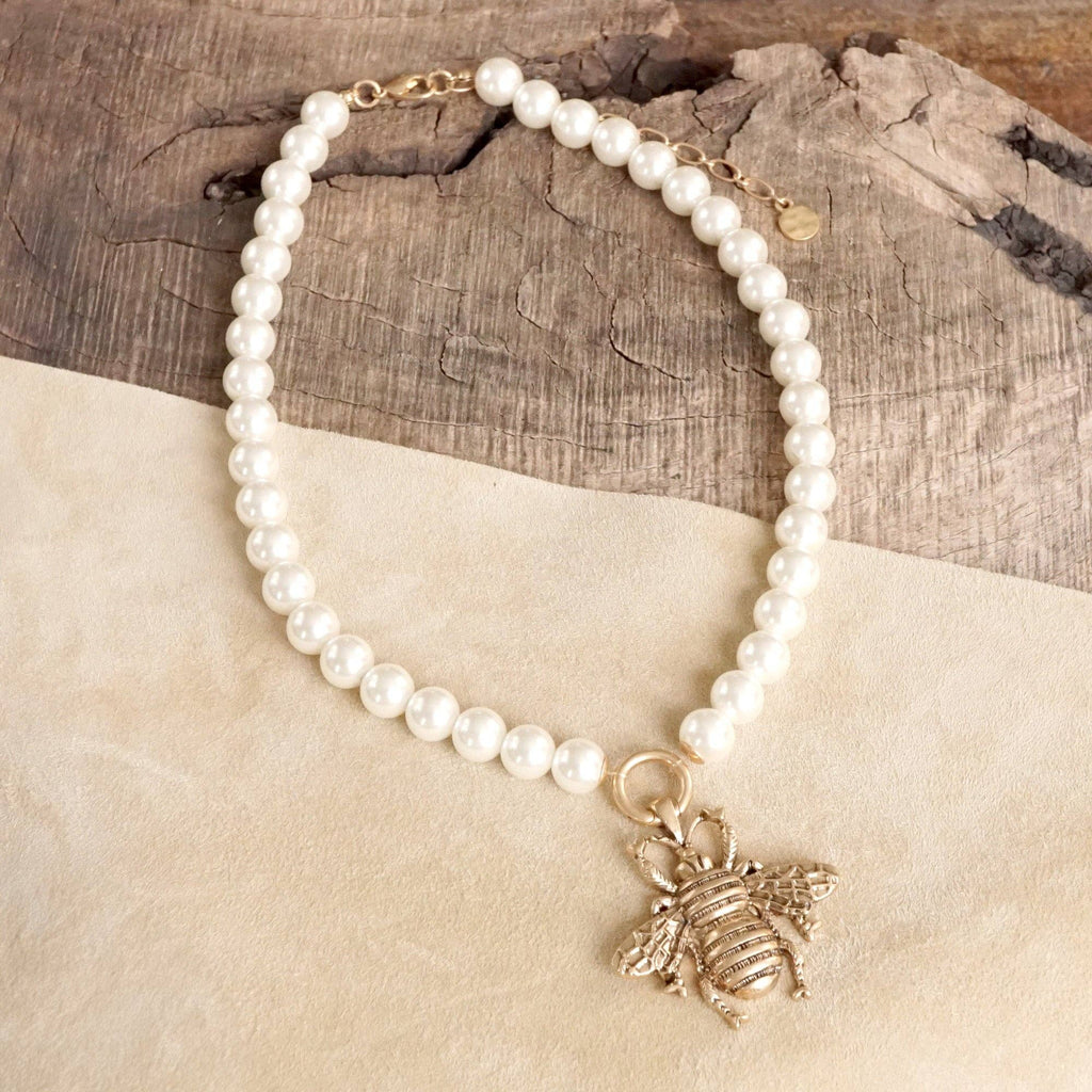 Boho Bee Pearls Necklace in Worn Gold