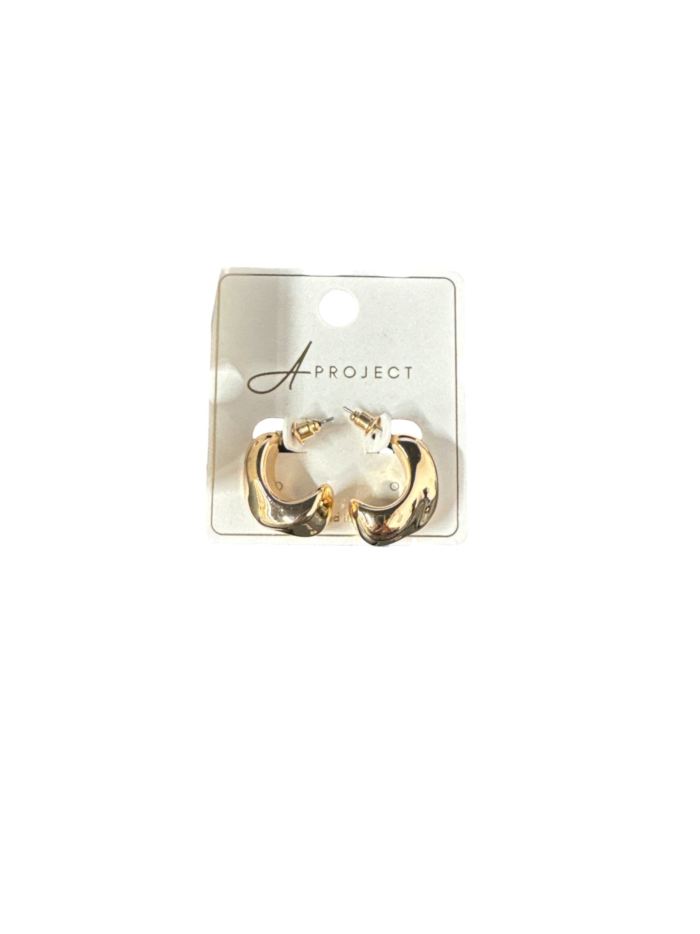 Gold Dangle Round Earrings