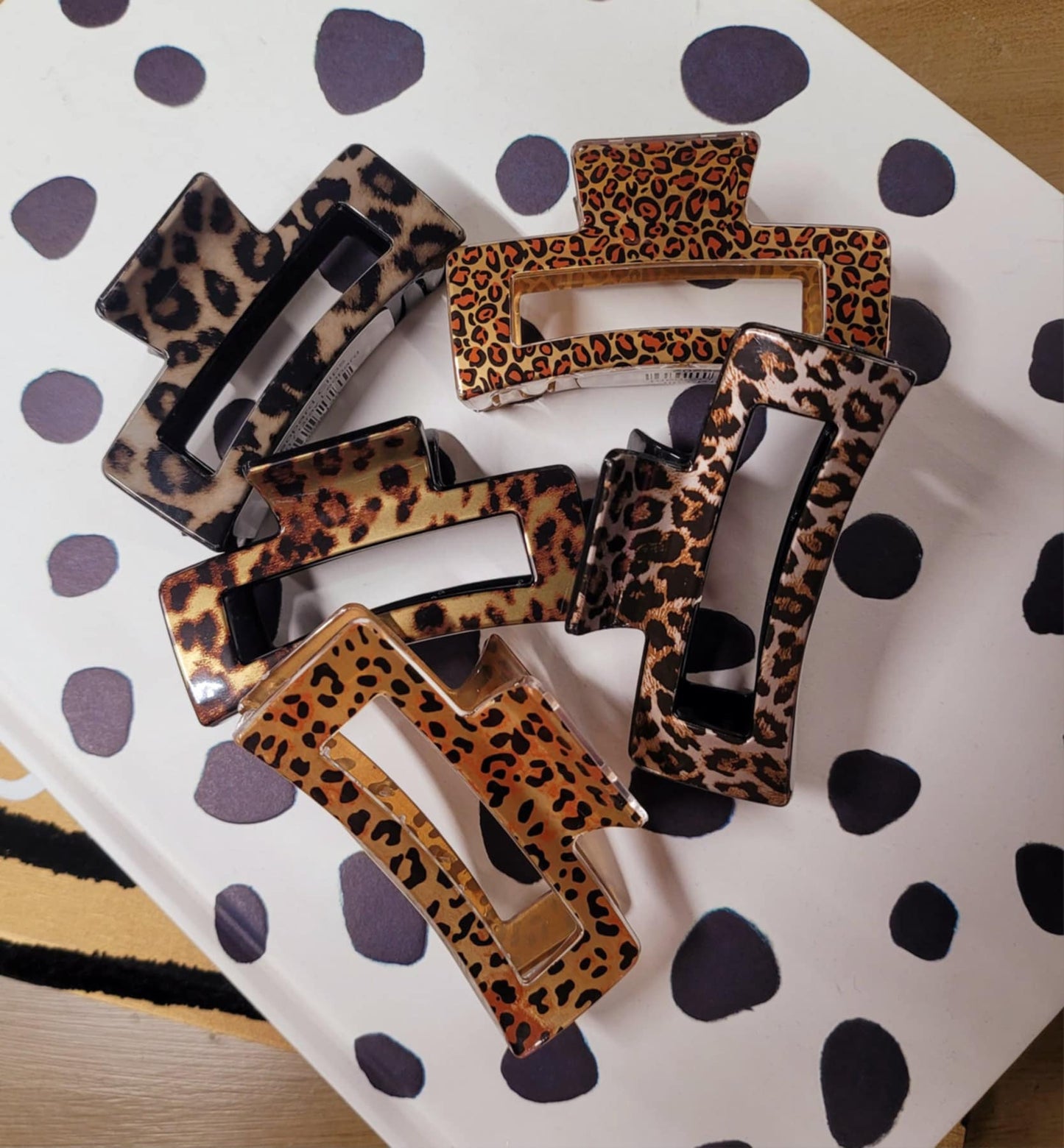 Leopard Clips