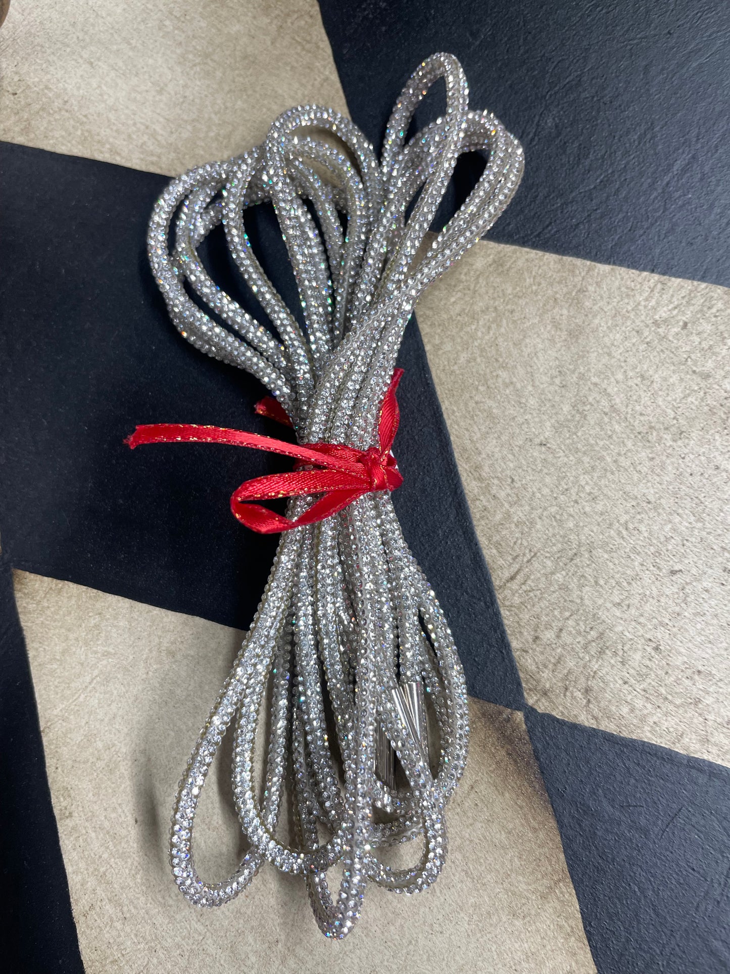 Rhinestone Shoestring 34"