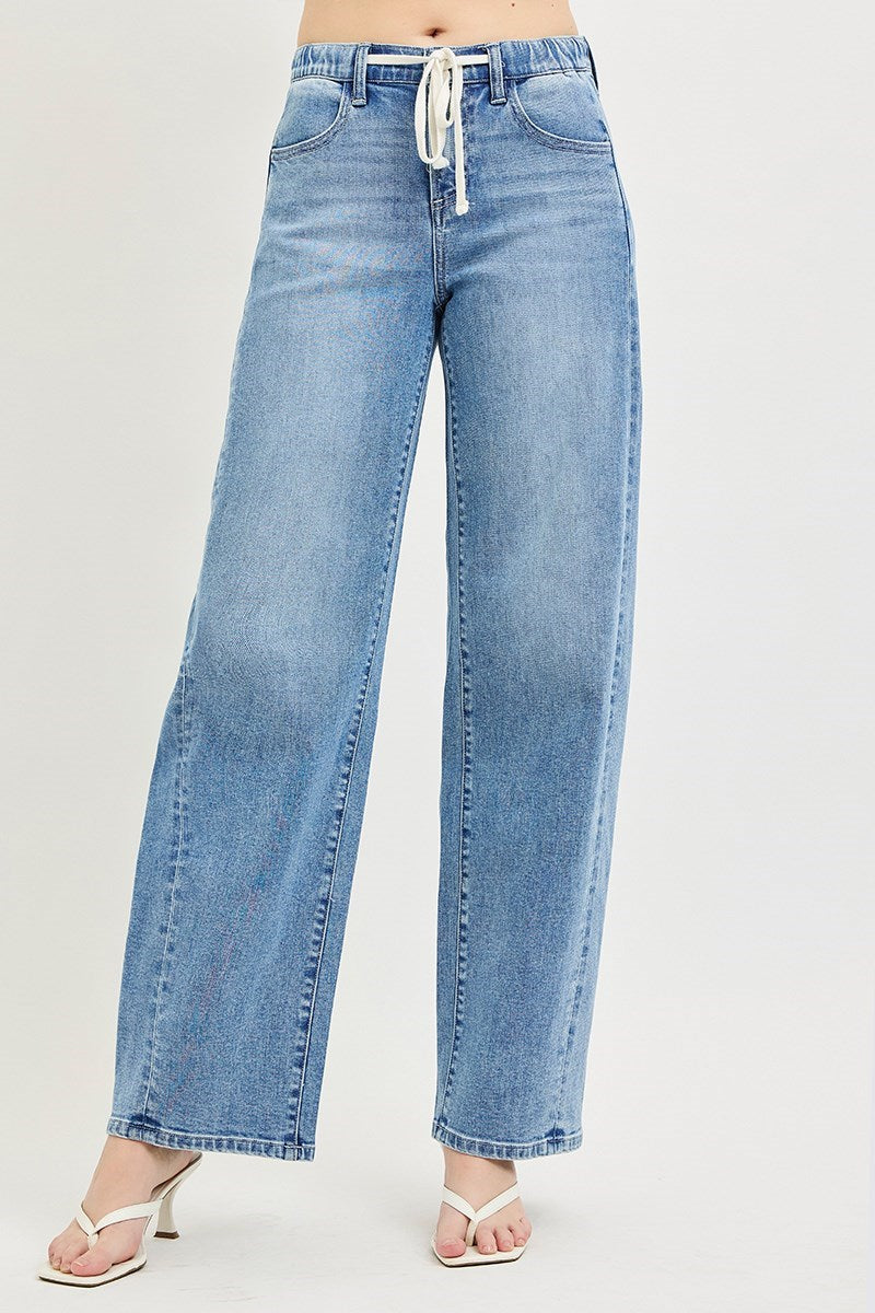 Risen Elastic Waist Band Barrel Jeans