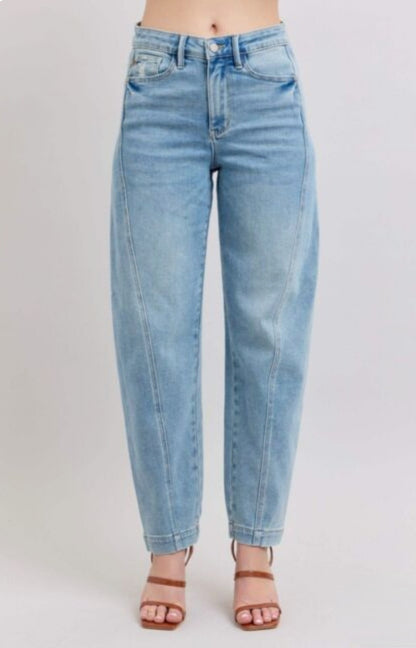Judy Blue Barrel Leg Jeans