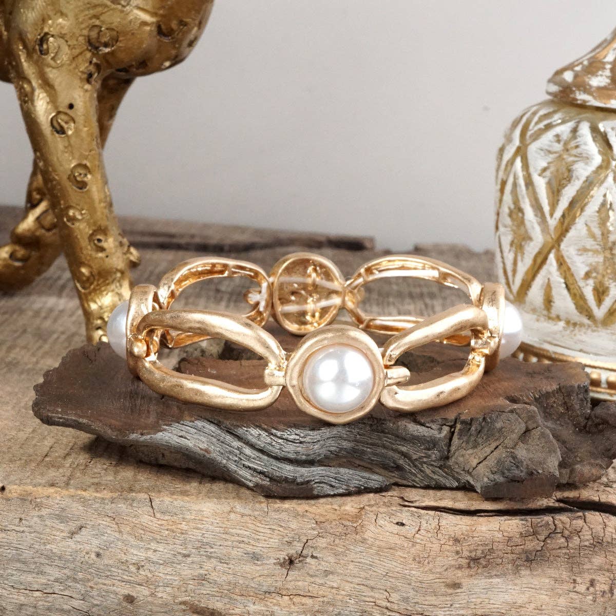 Stretchy Bangle with Pearls in Worn Gold
