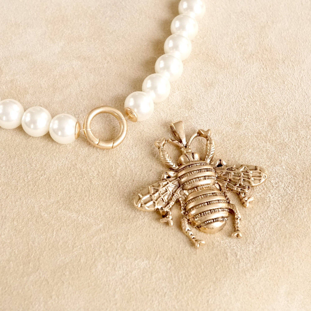 Boho Bee Pearls Necklace in Worn Gold