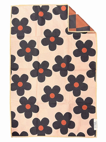 Bobbie - Reversible Hand Towel