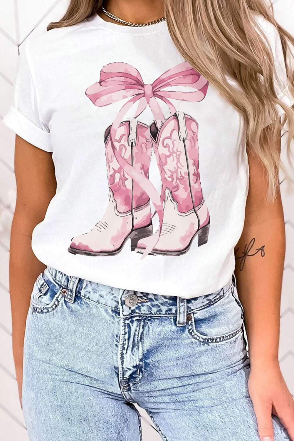 White Western W/bow T-shirt