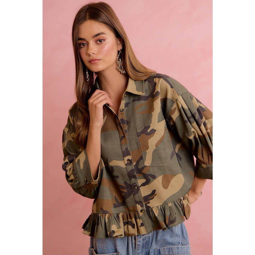 CAMO BUTTON DOWN BLOUSE