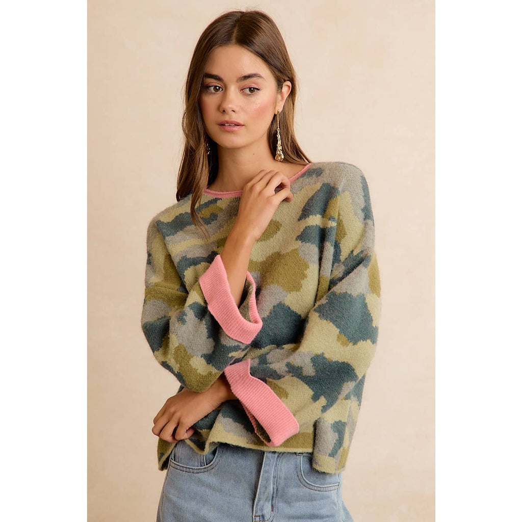 CAMO CONTRAST NECK AND ROLL UP SWEATER