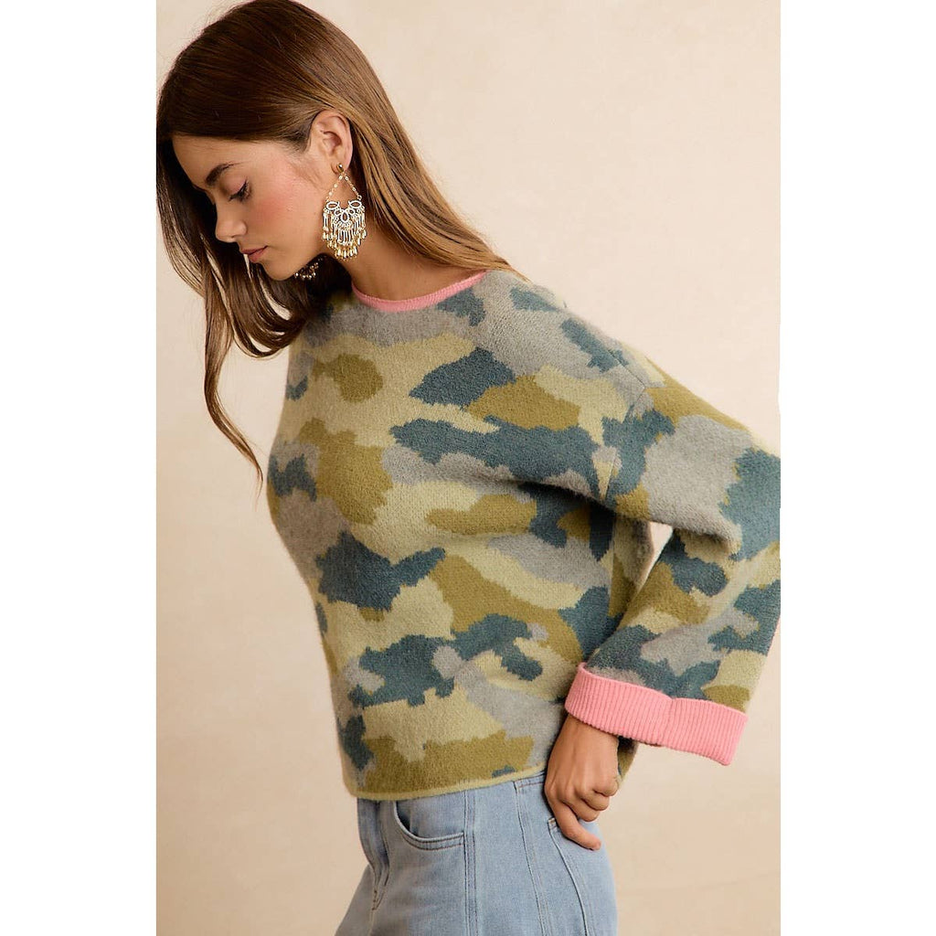 CAMO CONTRAST NECK AND ROLL UP SWEATER